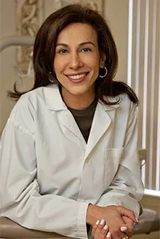 Dr. Shirin Dalili DMD
